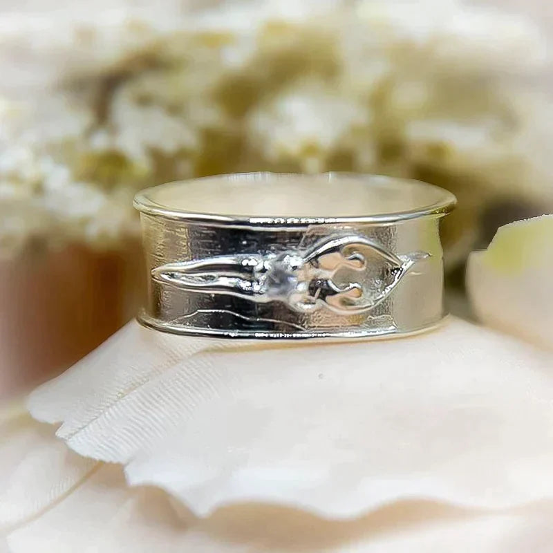 Soulmate Ring with a clear CZ Gem in soulmate design